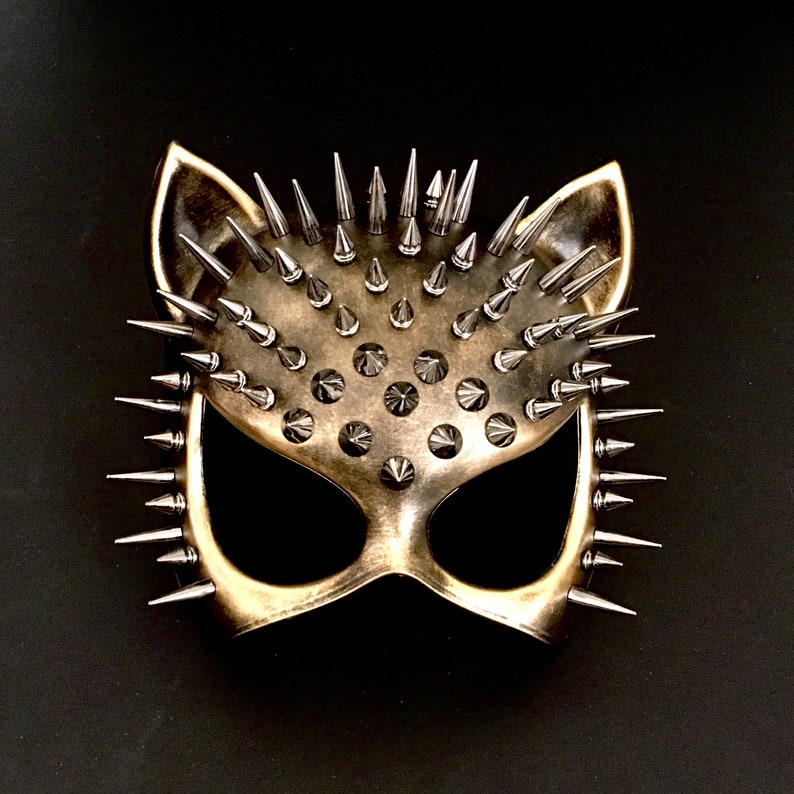 spike head mask