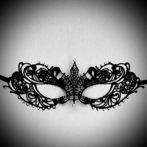 Black Lace Masquerade Mask: Crystal Party Mask
