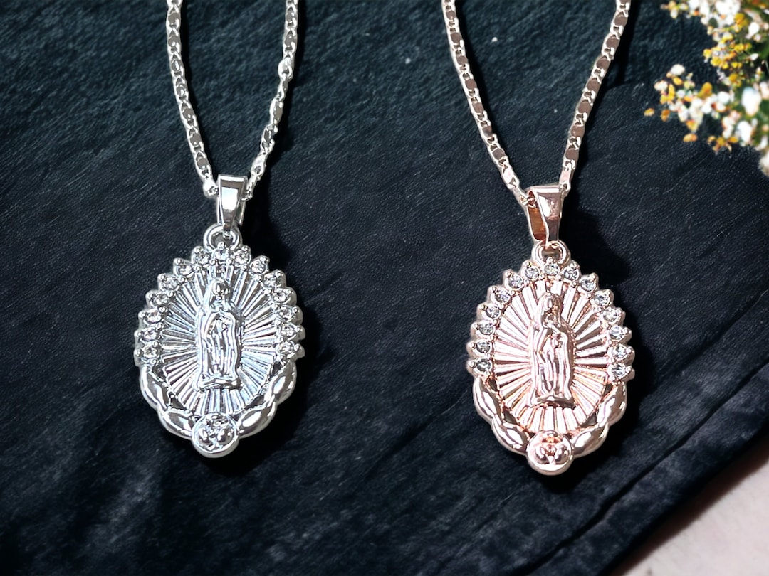 Virgin Mary Pendant in Precious Metal Necklaces & Pendants