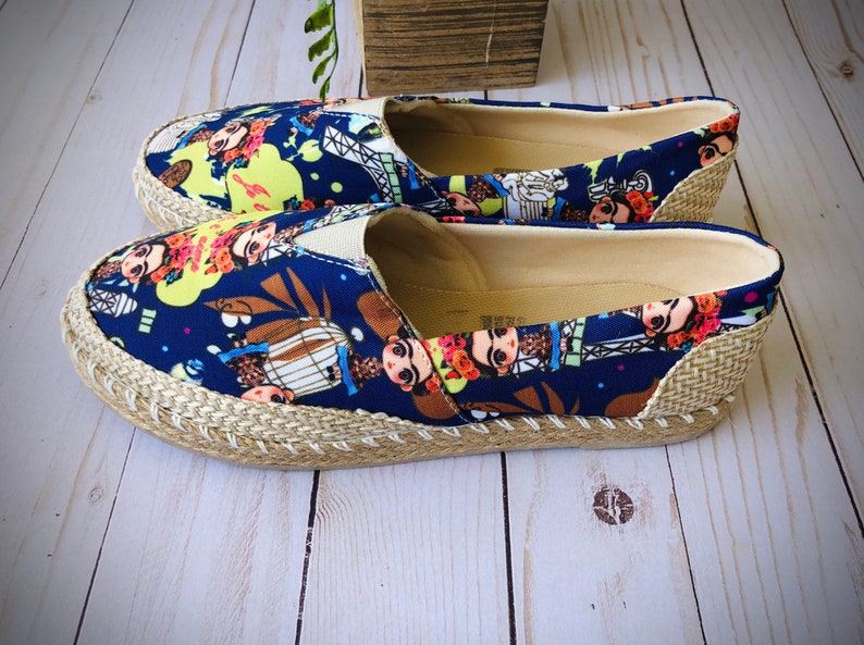 Blue Frida Kahlo Summer Flats W Face Mask