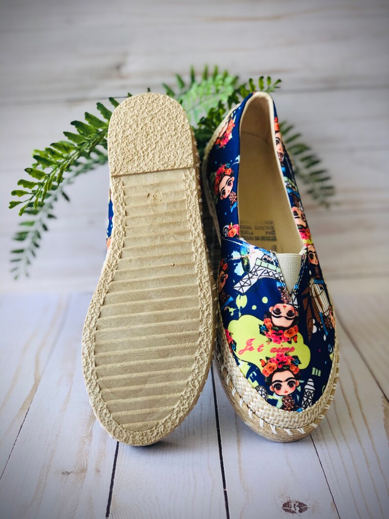 Blue Frida Kahlo Summer Flats W Face Mask