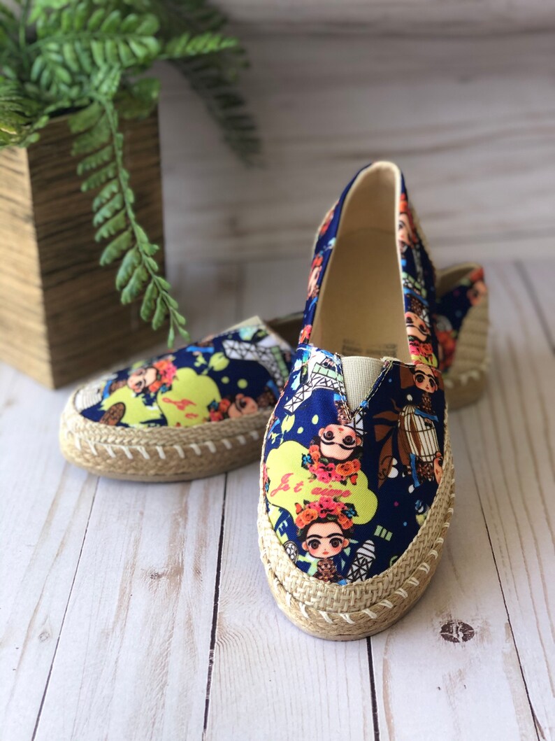 Blue Frida Kahlo Summer Flats W Face Mask