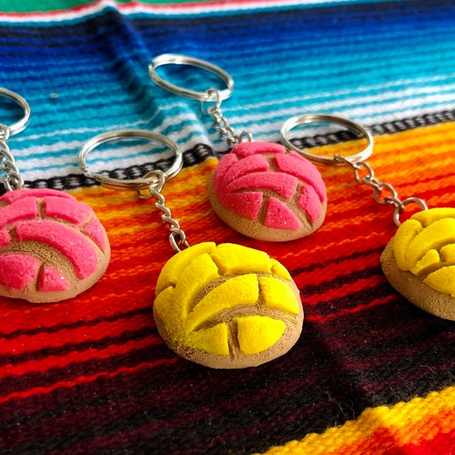 Concha Keychain Mexican Keychain Pan Dulce Llavero Etsy