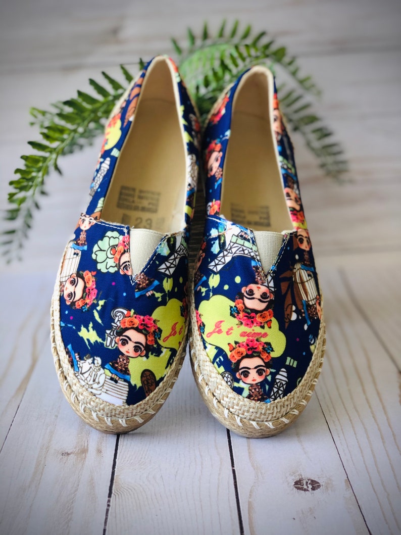 Blue Frida Kahlo Summer Flats W Face Mask