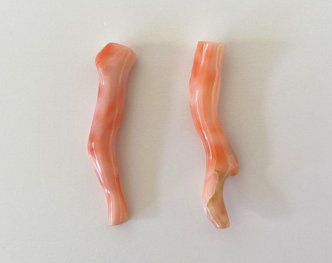 Specialized in coral and coral designed accessories. von CoralJapan