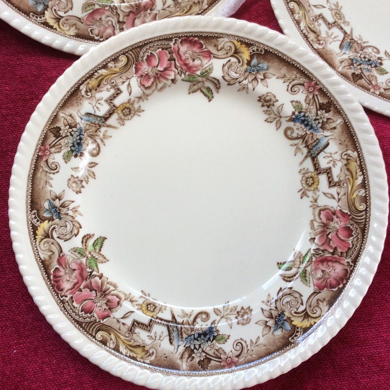 Four Devonshire plates