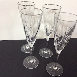 Set of 4 platinum rim crystal champagne flutes