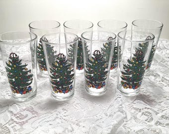 Beautiful set of 8 Christmas Glasses With Christmas Trees