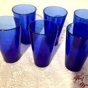 Set aus 6 Kobaltblauen Gläsern