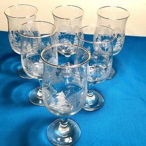 Vintage Tall Winter Scenery or Christmas Water Goblets ( Set of 6 )