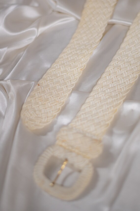 Vintage 90's White Raffia Belt | Vintage Clothing… - image 2