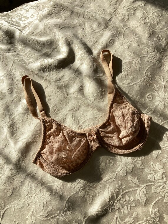 Vintage Nude Lace Floral Bralette (34B)