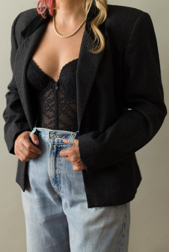 Vintage Black Cropped Blazer | Beautiful Black Vi… - image 2