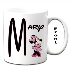 Tazas blancas personalizadas con inicial impresa de MINNIE MOUSE 2
