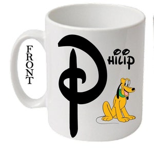 Personalisierte Initiale mit PLUTO (Mickey Mouse & Friends) Charakter gedruckten weißen Tassen