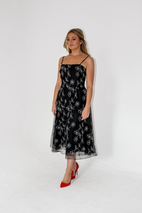 gina bacconi black and white dress