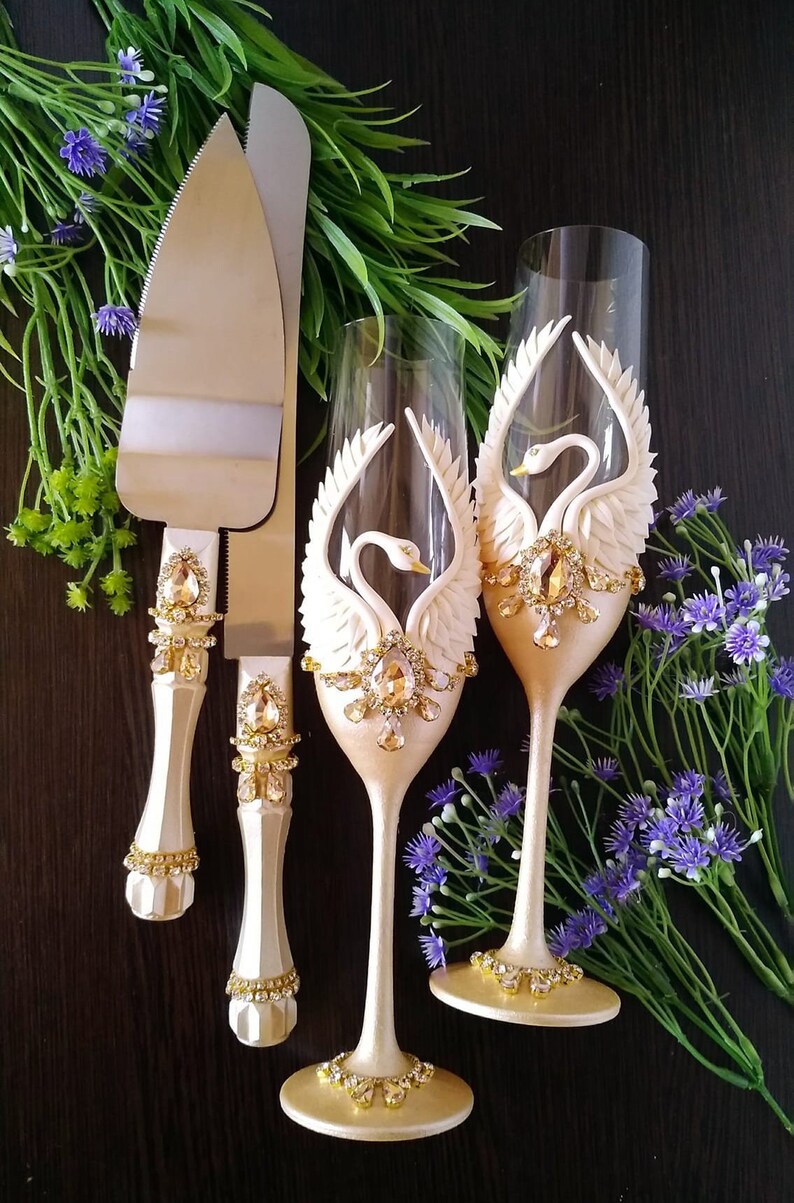 Gold Wedding Flutes and Cake Server Set, Ivory Champagne Toasting