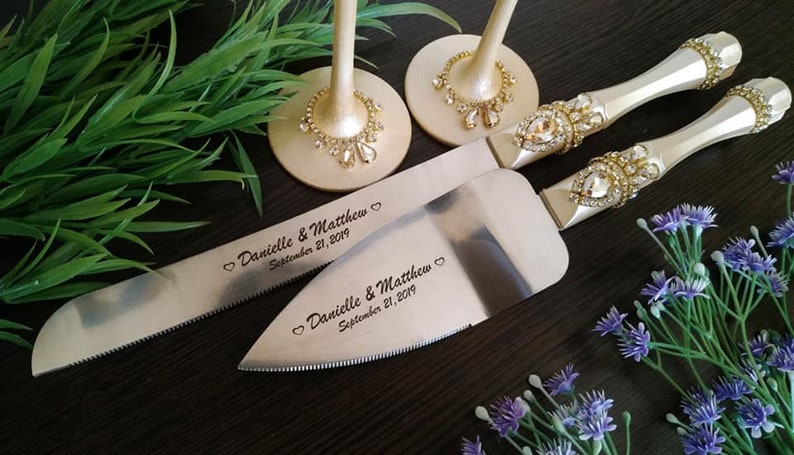 Wedding Flutes & Serving Set-Gold-007 main image 1