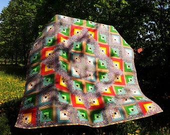 Flower Log cabin quilt for sale Bright farmhouse quilt Large Multicolor traditional quilt country patchwork blanket