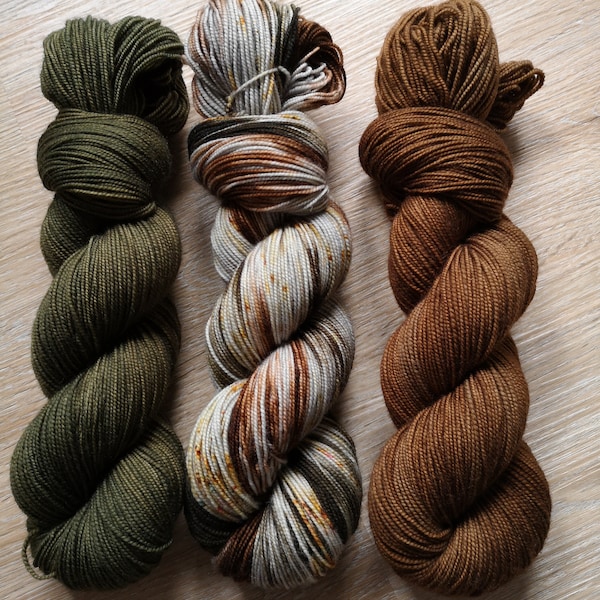 Schal-Set, Merino-Pur! Handgefärbt und extra soft in Olive und Mittelbraun.  Mulesingfrei!