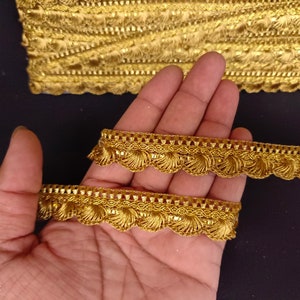 Indian Metallic Gold Woven Scallops Floral Fringe Lace Trim For Embellishment Border For Crafting, Sewing And Cloth Accessories.