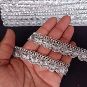 Indian Metallic Silver Woven Scallops Floral Fringe Lace Trim For Embellishment Border For Crafting, Sewing And Cloth Accessories.