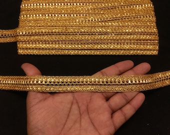 Indian Metallic Gold Band Spitzenbesatz für die Dekoration von Kleidern mit Verzierung Bordüre zum Basteln, Nähen und Bekleidungszubehör.