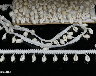 Indian Natural white Sea Shells Tassels Border Lace Trim Hand Woven With Drilled Shell Hanging Below for Multiple Designing Purposes.