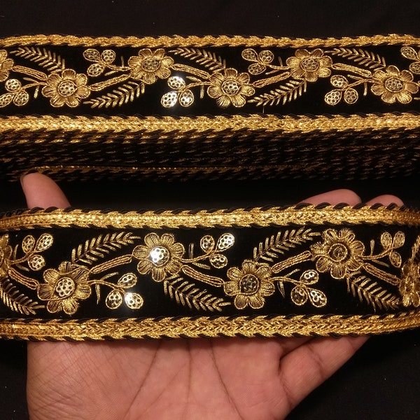 Schwarz und Gold Floral Pailletten bestickt Jacquard Zierband