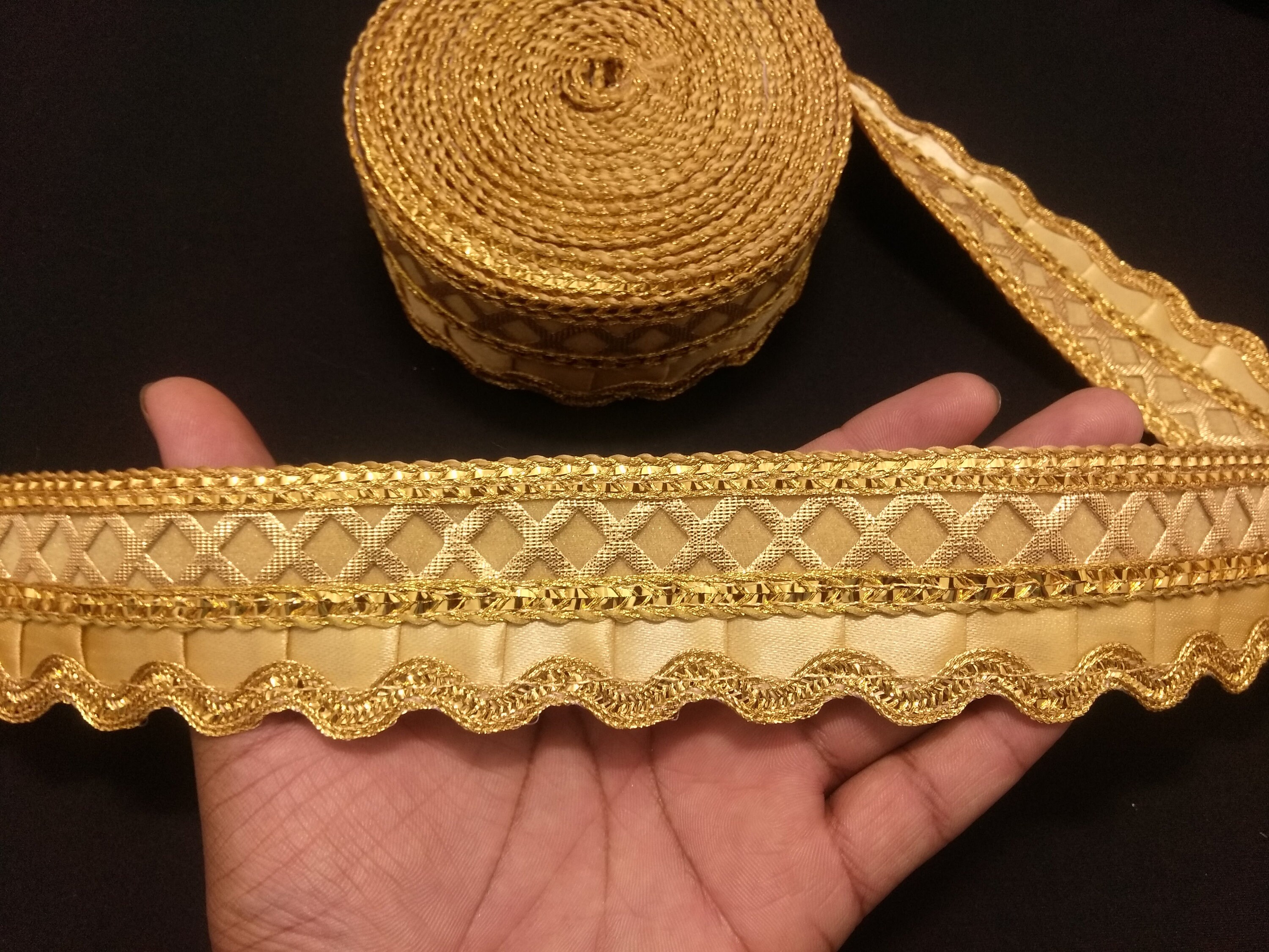 Golden ribbon border isolated on white — Stock Photo © onairjiw #135473742, image size:3000x2250