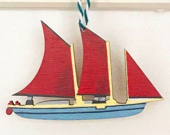 Oyster Catcher Sailing Boat - wooden hanging decoration