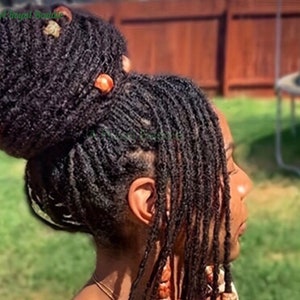 100% Echthaar Dreadlocks/Locs/Dreads 4b Handgemachte Dreadlock-Verlängerung. 2 FREE LOCKS + Natural Medium 1/4 ", 0,6 cm Breite Bleistiftgröße von 15 Locken