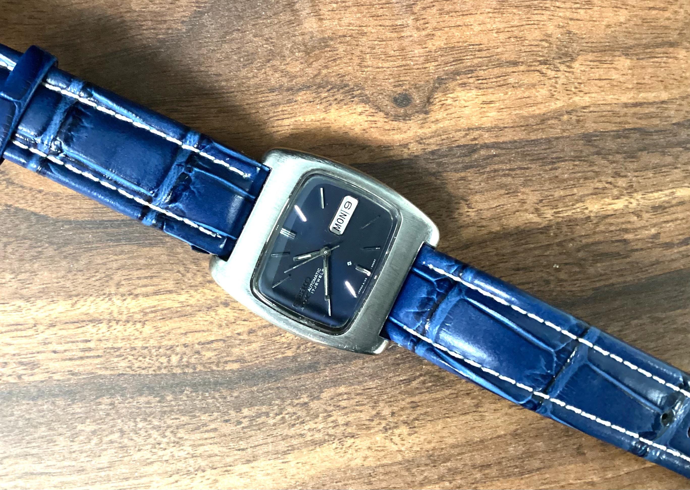 Preowned 1971 Seiko 6106-5419 DX 17 Jewel Blue Dial Excellent