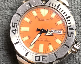 old sea kakemonoオレンジ Seiko 1st Gen Automatic Orange Monster SKX781 7s26-0350 43mm Scuba