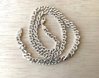 Sterling 18 inch curb necklace 5.5mm thick.   REF 3134
