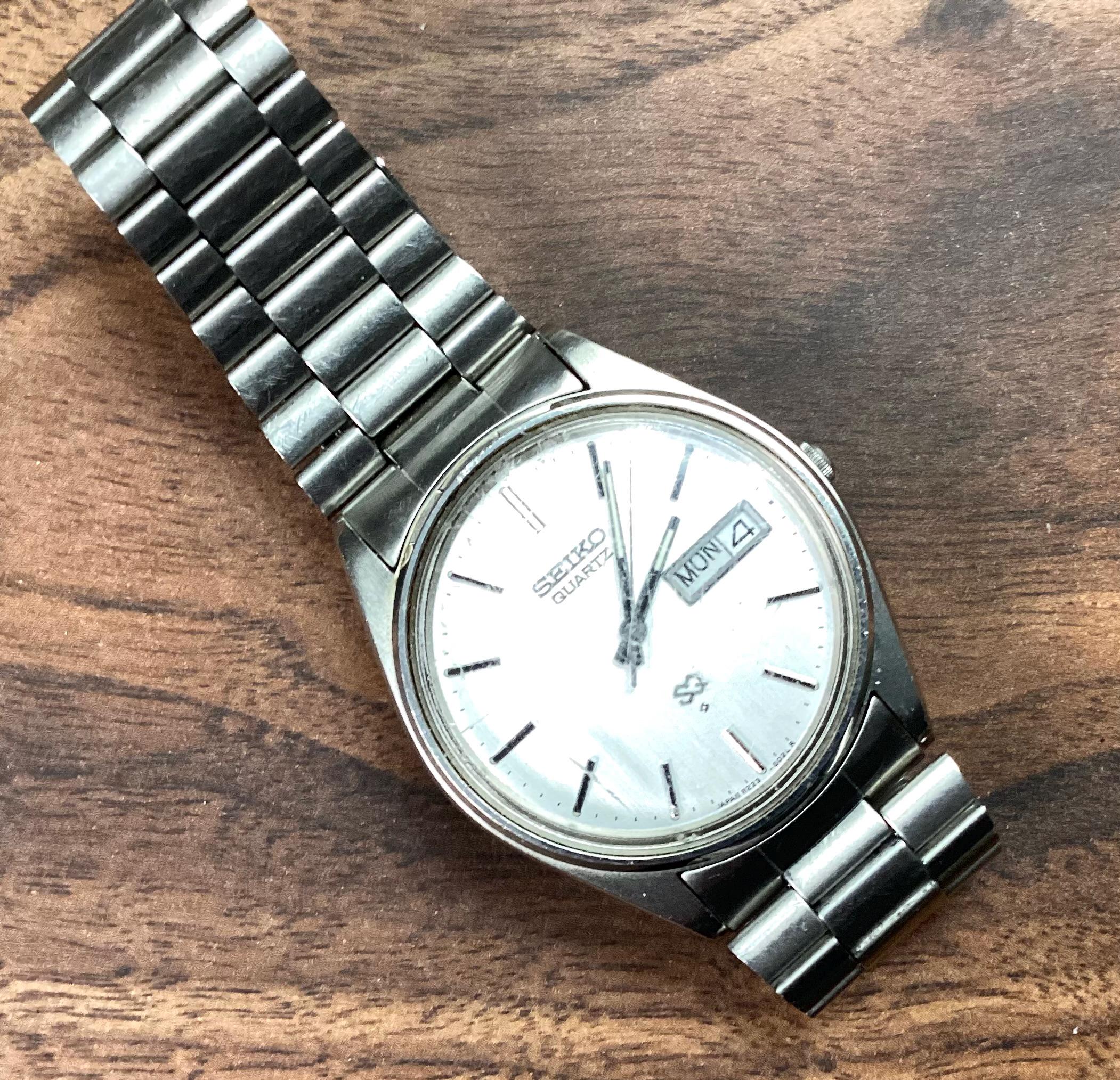Seiko Quartz 8223 - Etsy
