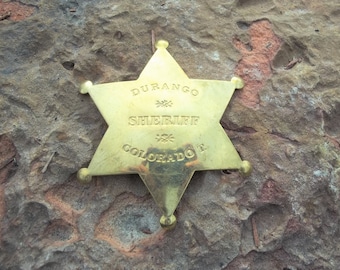 Old West Police engraved w//raised letters star Lawman Badge: SHERIFF