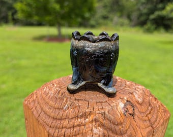 1970s Old Sleepy Eye Chief Guernsey Bennett Glass Black with White Slag Carved Tree Stump Toothpick Holder Arrowhead