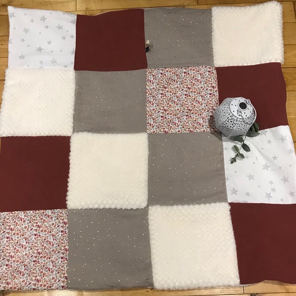 Tapis d'éveil pour bébé /cadeau naissance unique/tapis d’éveil en laine mérinos