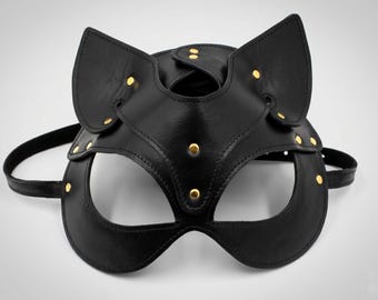 Black Adjustable Leather Cat Mask – Catwoman Style Mask, Gift for Couples, Cosplay Accessory