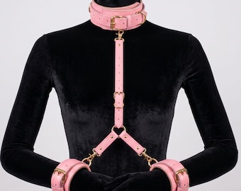 Personalized Pink Leather Set – Pink Handcuffs, Collar & Adjustable 3-Way Connectors, Luxury Anniversary Gift for Couples