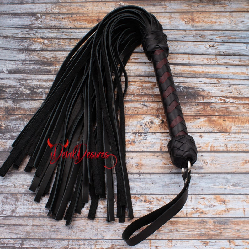 Black Leather Flogger