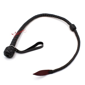 Premium Single Tail Leather Whip – High-Quality Bullwhip