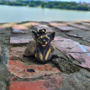 Chihuahua head dog keychain,Chihuahua puppy for dog lovers gift metal keychain,Chihuahua Pet lover keychain gift,Mexican Chihuahua dog head