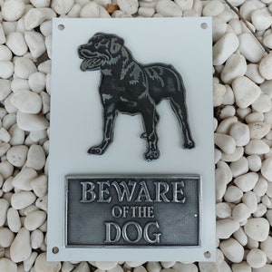 Beware Of The Dog Rottweiler Metal Wall Sign - Handmade Durable Warning Sign For Outdoor Gate | Home or Office Decoration For Dog Lovers
