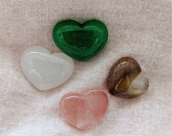 Tiny heart stones - 15 x 18mm - pocket quartz crystals