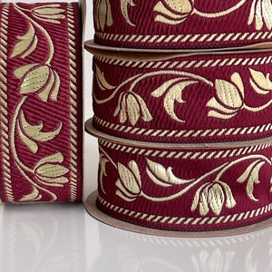 Galon médiéval motifs tulipes ruban théâtral 35 mm galon médiéval bordeaux et doré ruban brodé jacquard bordure médiévale tissé image 3