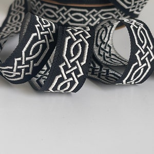 Medieval braid Celtic braid pattern medieval ribbon 20 mm black and gold jacquard embroidered braid black and silver medieval border image 4