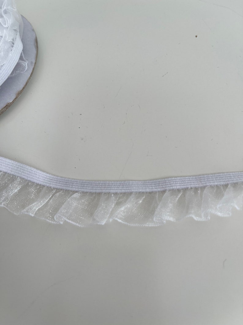 Elastic ribbon with tulle, tulle braid with elastic, frilly ribbon, elastic braid with tulle, froufrou braid. White