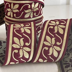Medieval braid embroidered jacquard style, 50 mm medieval braid burgundy and gold, woven ribbon with violet pattern
